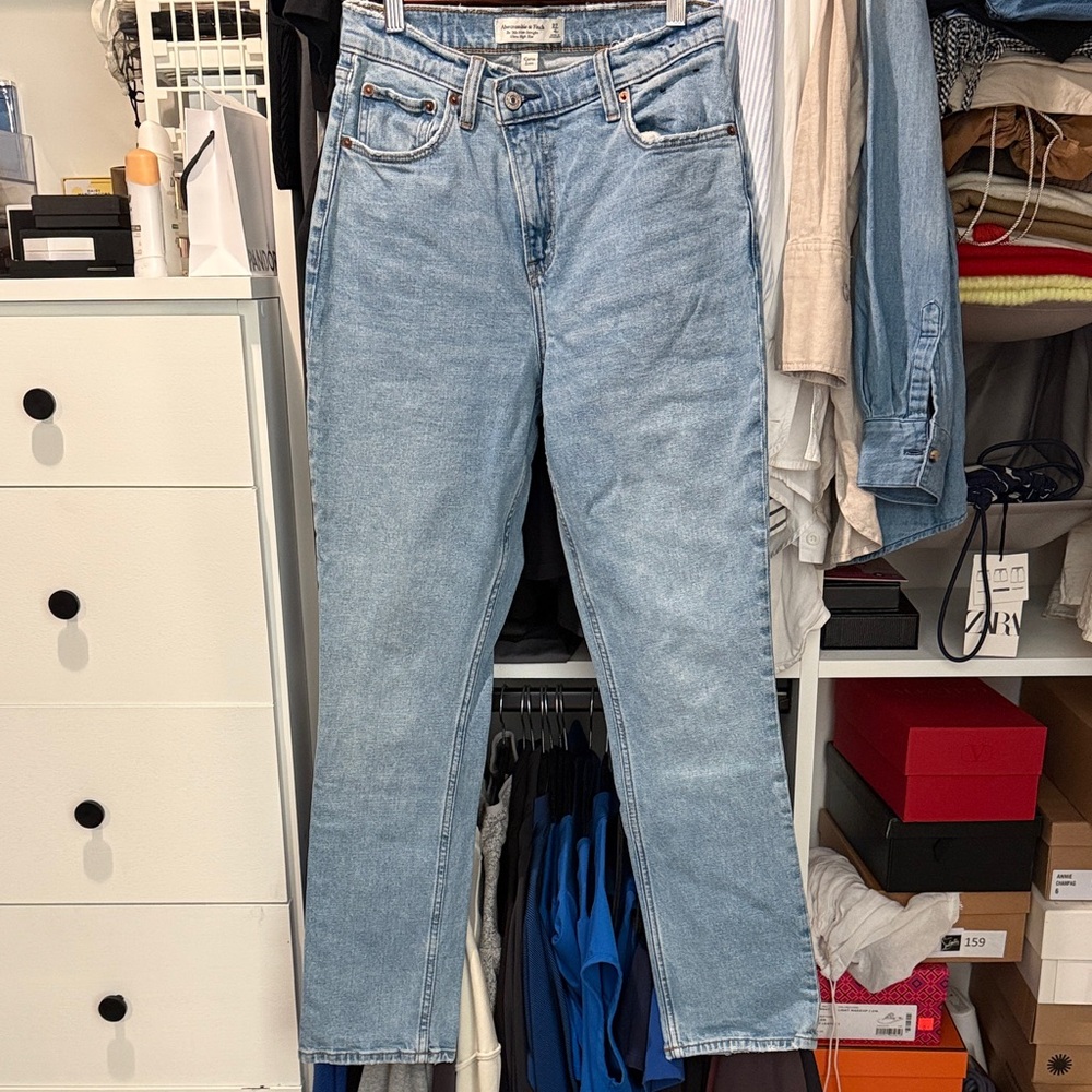 A&F Light Blue Women's Jeans